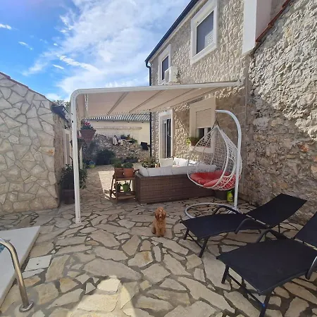 Villa With Private Pool And Jacuzzy Ninski Stanovi