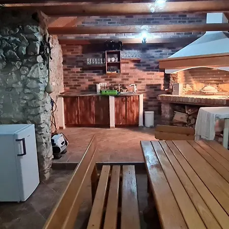 Villa With Private Pool And Jacuzzy *